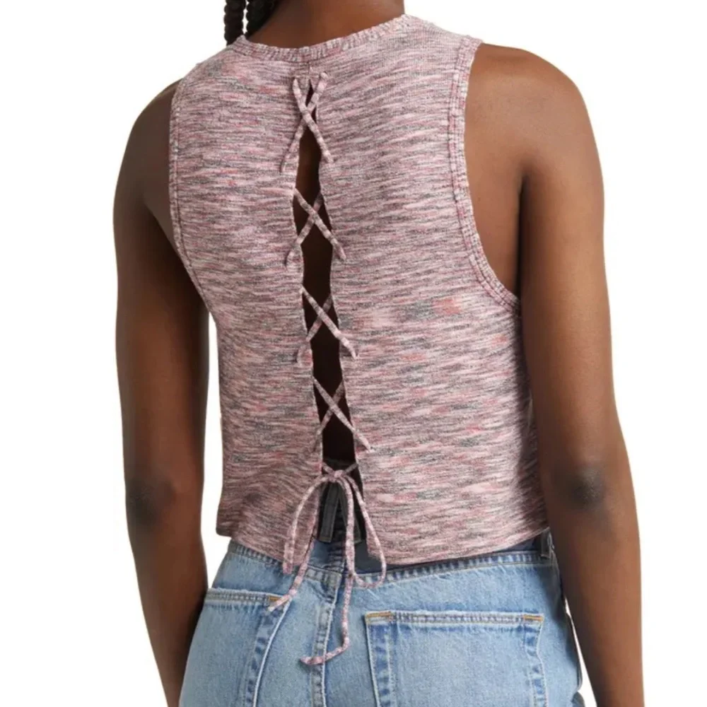 FREE PEOPLE NWT Crop Sweater Tank SIZE M/L - Picture 3 of 7